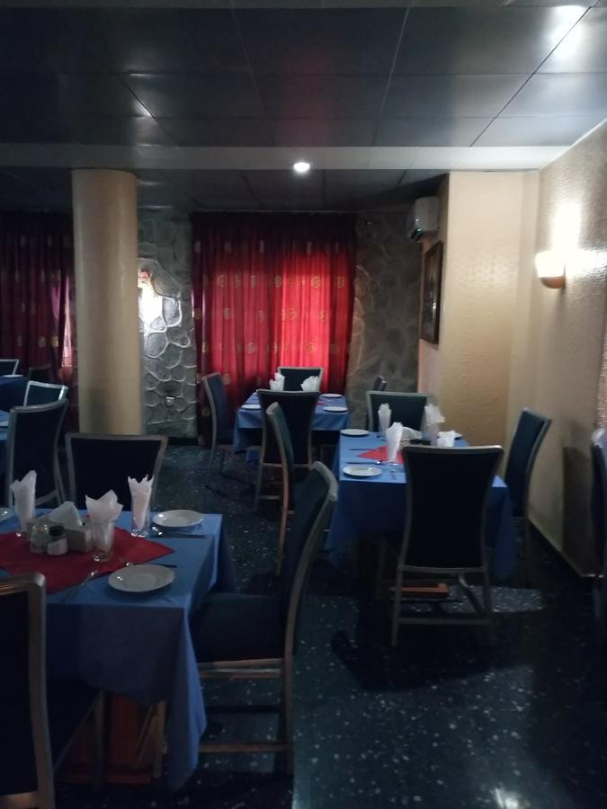 Crocodile Hotels And Restaurant Limited 카두나 외부 사진